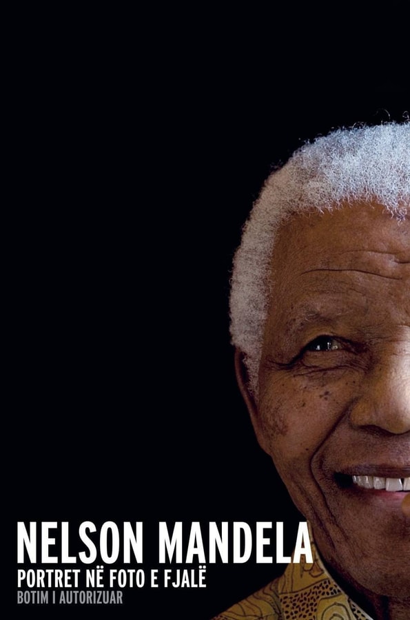 Nelson Mandela Portret në foto e fjalë
